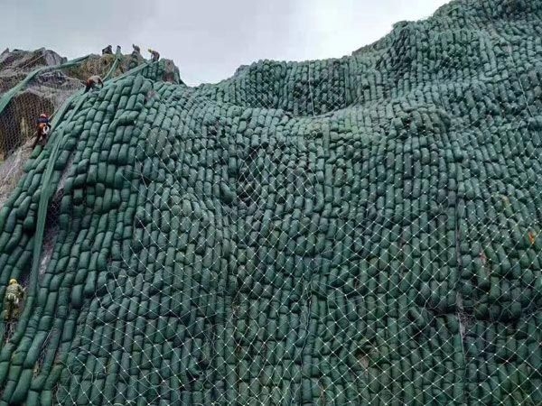 生态棒山体(矿山)生态修复护坡绿化施工介绍